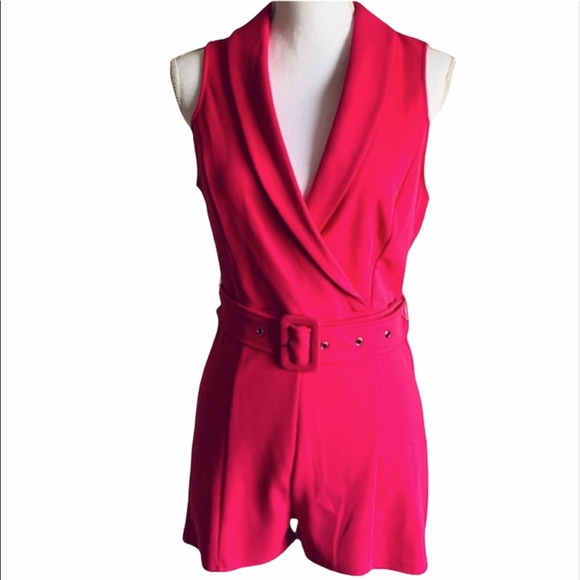 Forever 21 Pants - FOREVER 21 SLEEVELESS ZIP CLOSURE HOT PINK ROMPER